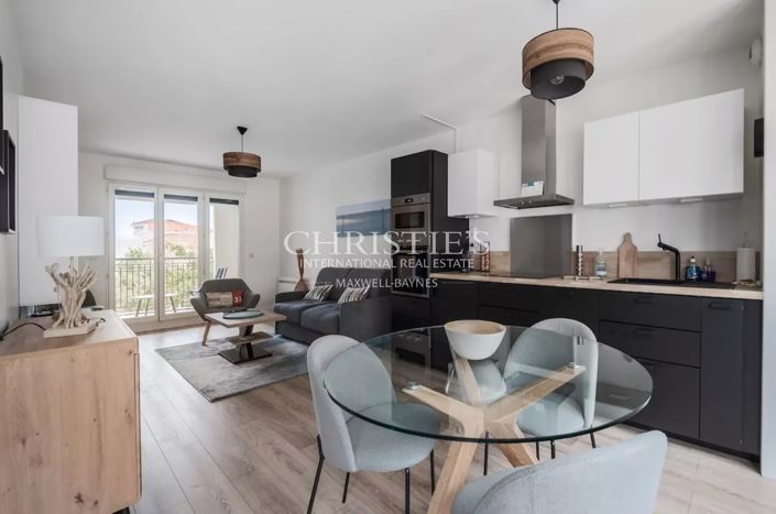 Image No.10-Apartment for sale