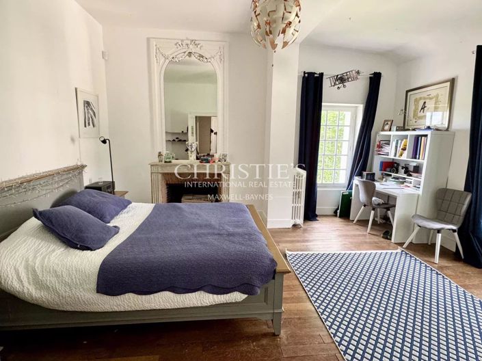 Image No.18-16 Bed House for sale