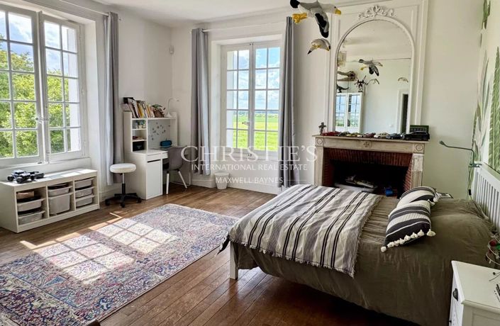 Image No.19-16 Bed House for sale