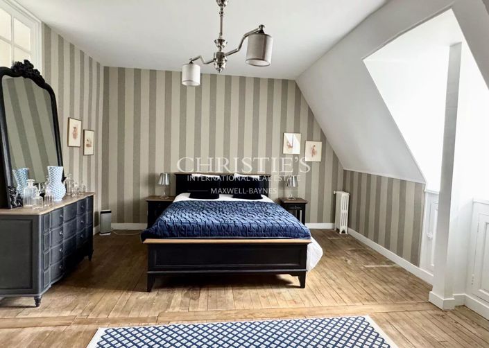 Image No.22-16 Bed House for sale