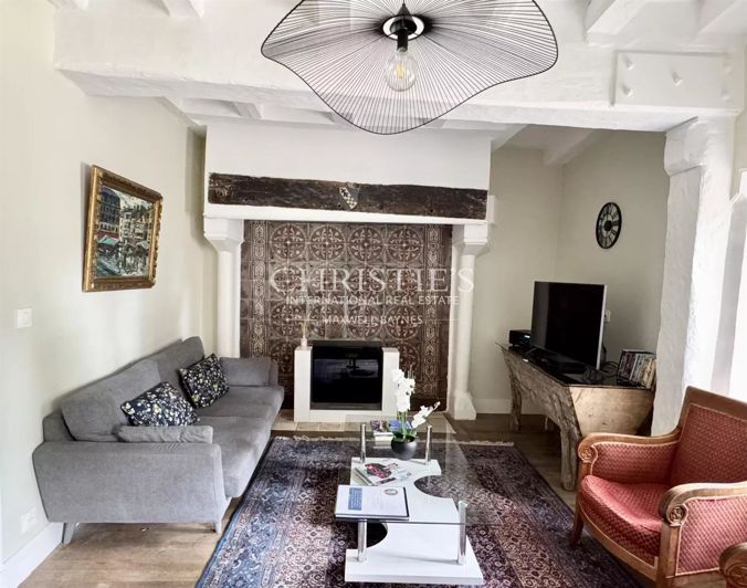 Image No.25-16 Bed House for sale