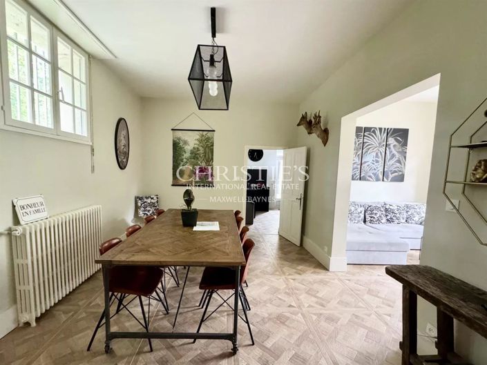 Image No.31-16 Bed House for sale