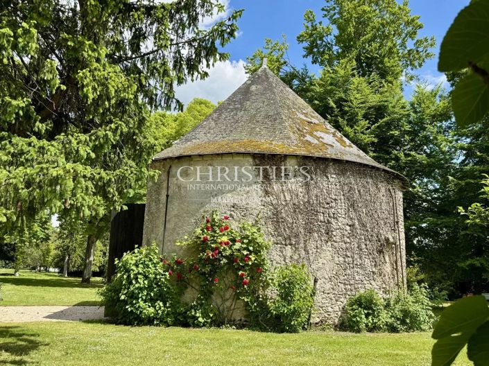 Image No.42-16 Bed House for sale