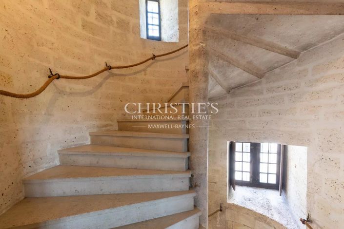 Image No.13-9 Bed House for sale