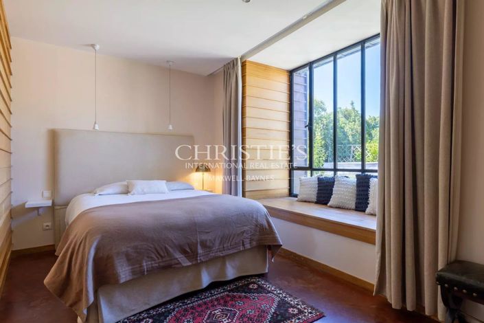 Image No.19-4 Bed House for sale