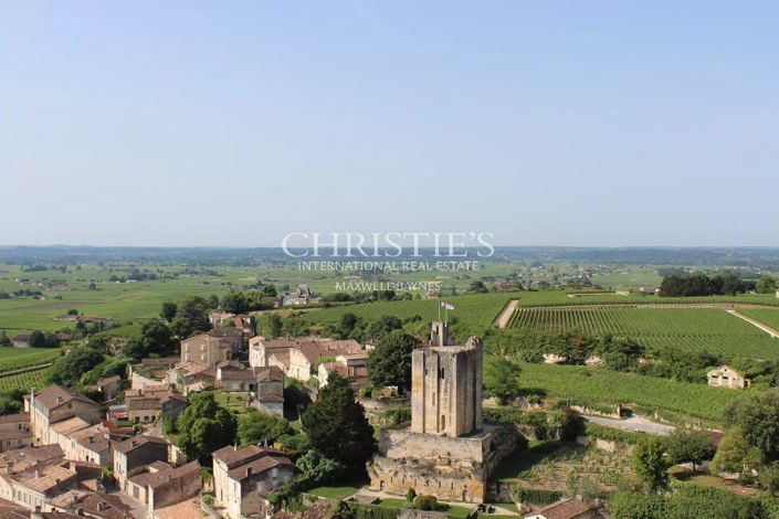 Image No.25-4 Bed House for sale