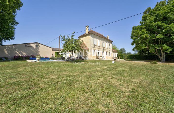 Image No.7-5 Bed House for sale