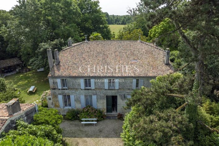 Image No.2-Maison de 9 chambres à vendre à Saintes