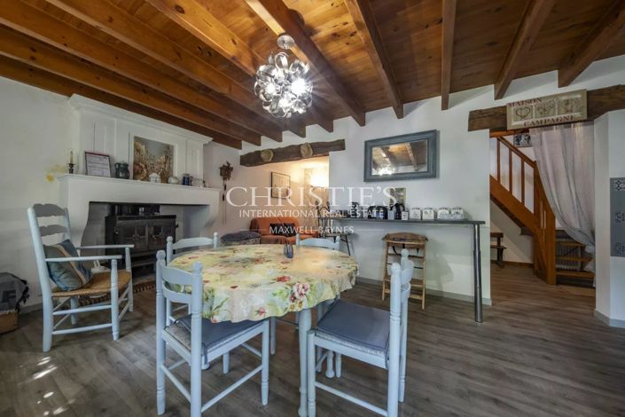 Image No.20-Maison de 9 chambres à vendre à Saintes