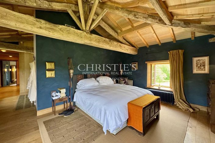 Image No.29-6 Bed House for sale