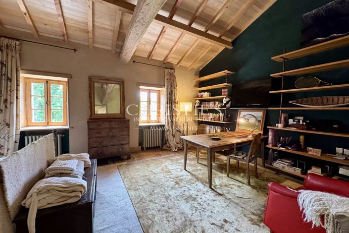 Image No.33-6 Bed House for sale