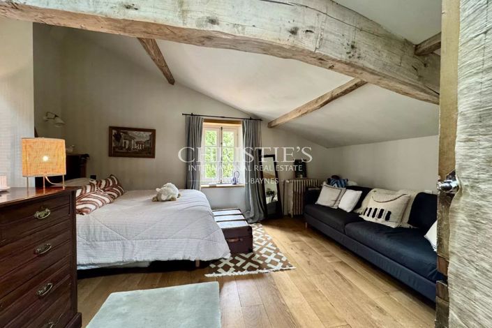 Image No.38-6 Bed House for sale