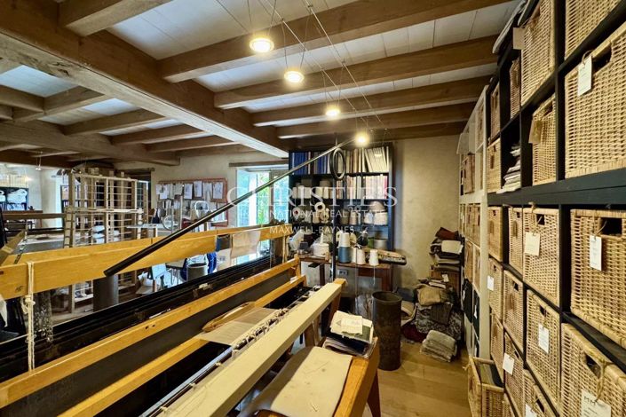 Image No.46-6 Bed House for sale