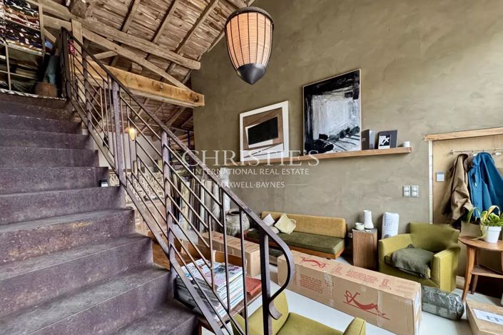 Image No.48-6 Bed House for sale