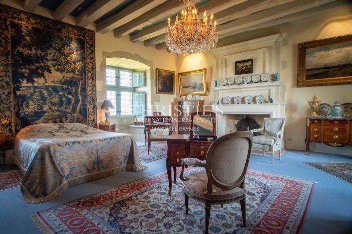 Image No.10-Maison de 6 chambres à vendre à Montreuil-Bellay