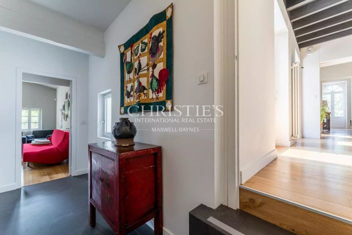 Image No.10-5 Bed House for sale