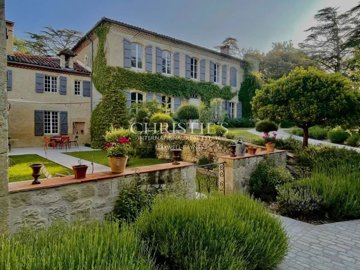 Maison de 7 chambres à vendre à Auch