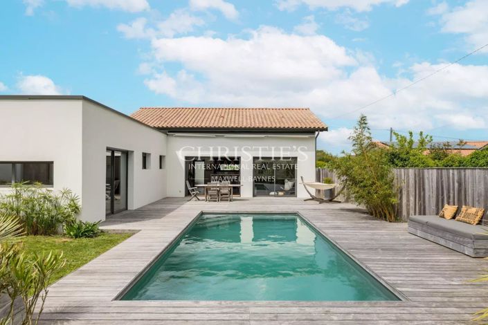 Image No.11-4 Bed House for sale