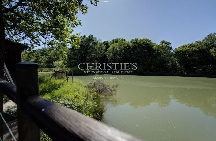 Image No.1-3 Bed House for sale