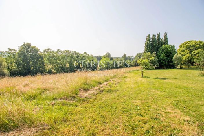 Image No.26-8 Bed House for sale