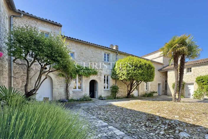 Image No.3-Maison de 10 chambres à vendre à La Rochelle