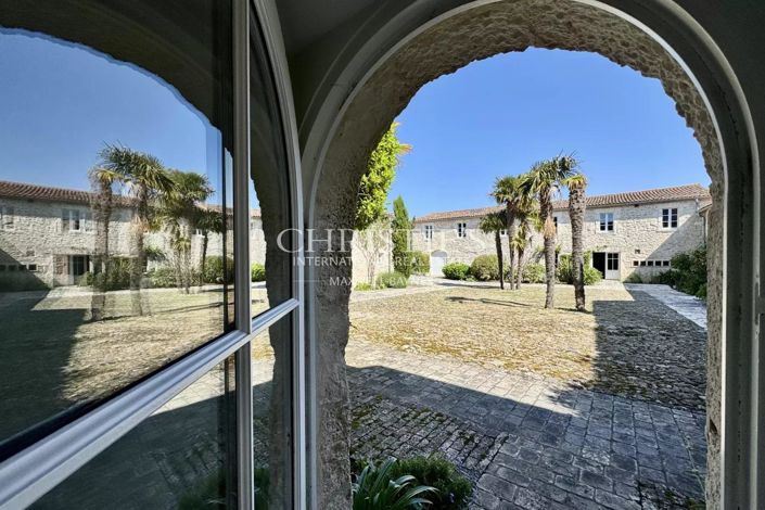 Image No.38-Maison de 10 chambres à vendre à La Rochelle