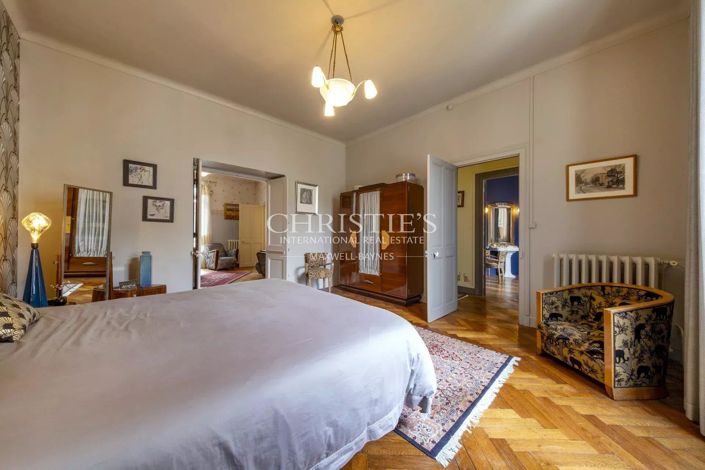 Image No.11-5 Bed House for sale