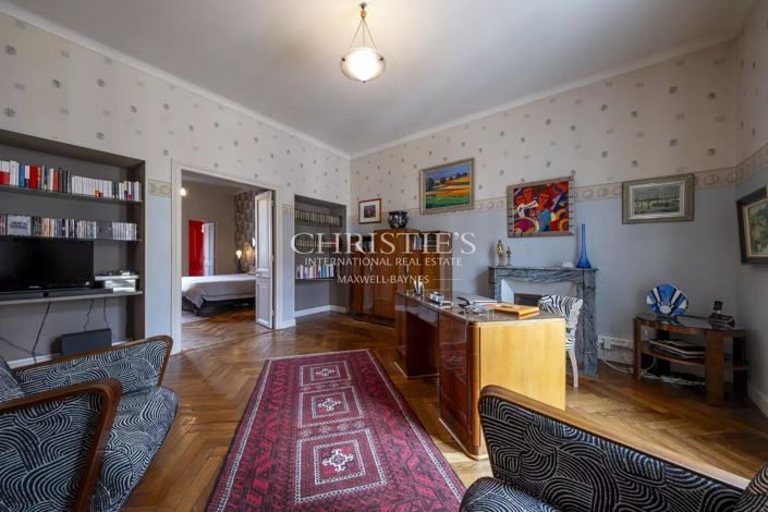 Image No.14-5 Bed House for sale