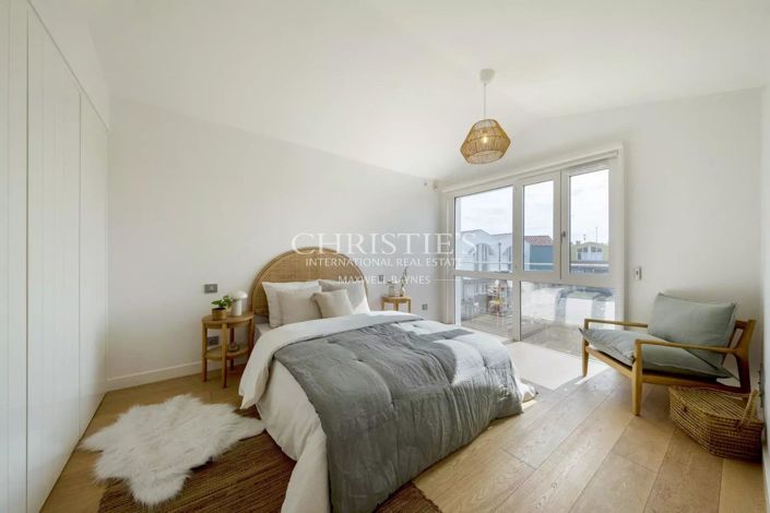 Image No.11-4 Bed Apartment for sale