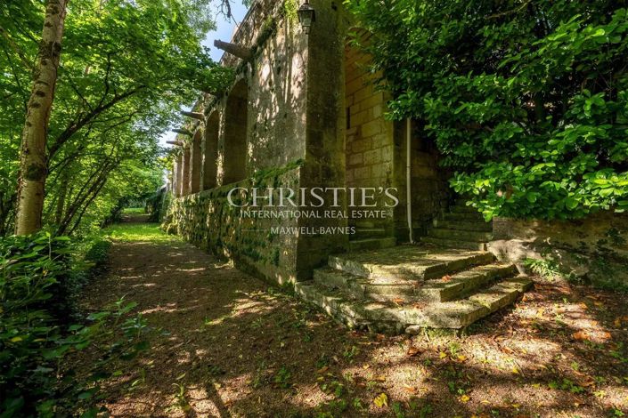 Image No.11-13 Bed House for sale