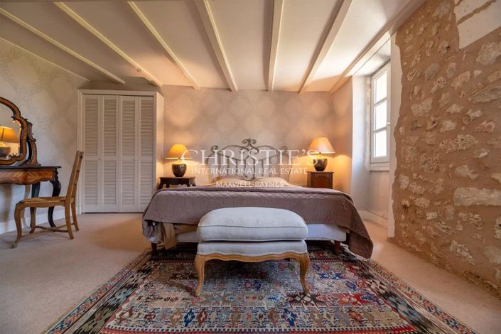 Image No.17-14 Bed House for sale