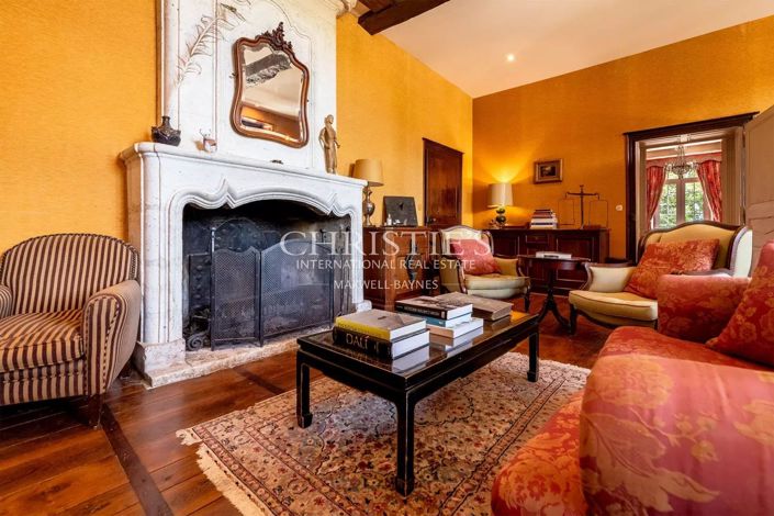 Image No.9-13 Bed House for sale