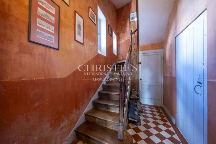 Image No.16-14 Bed House for sale