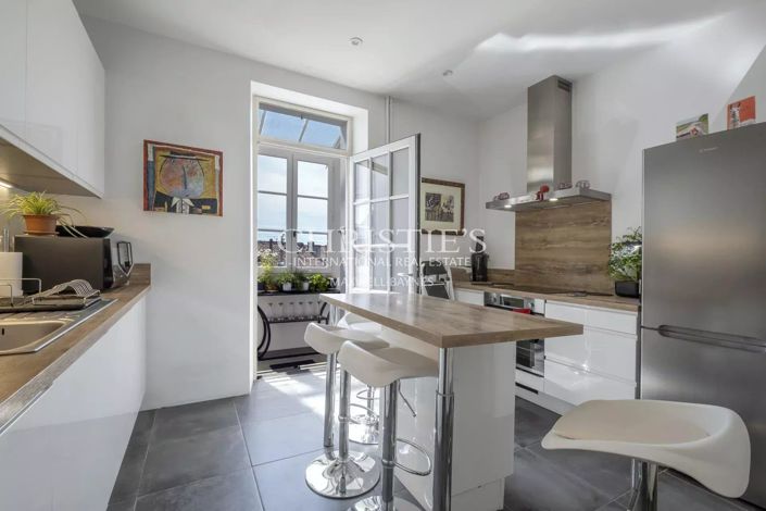 Image No.14-5 Bed House for sale