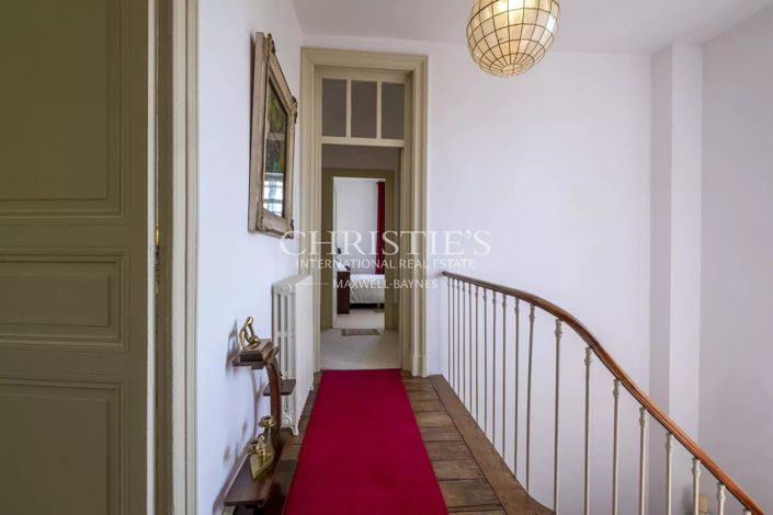 Image No.15-5 Bed House for sale