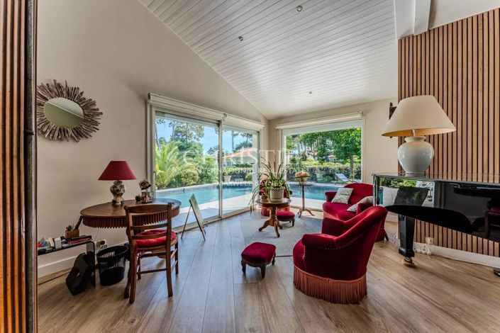 Image No.9-Maison de 4 chambres à vendre à Gironde