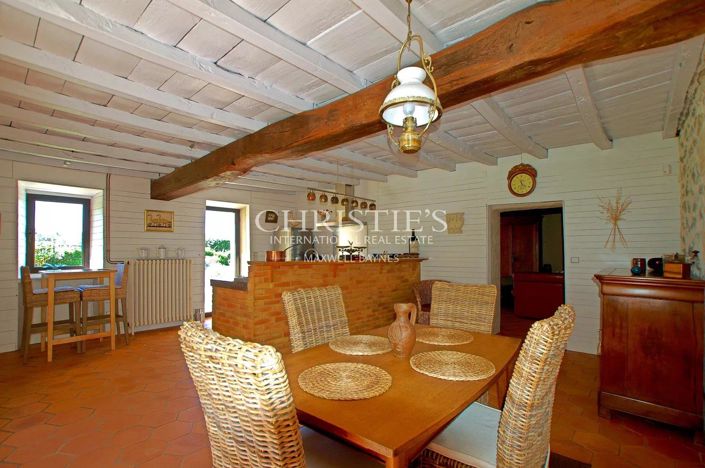 Image No.5-3 Bed House for sale