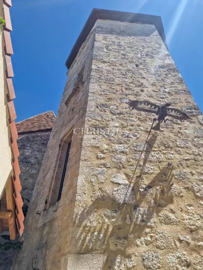 Image No.3-4 Bed House for sale