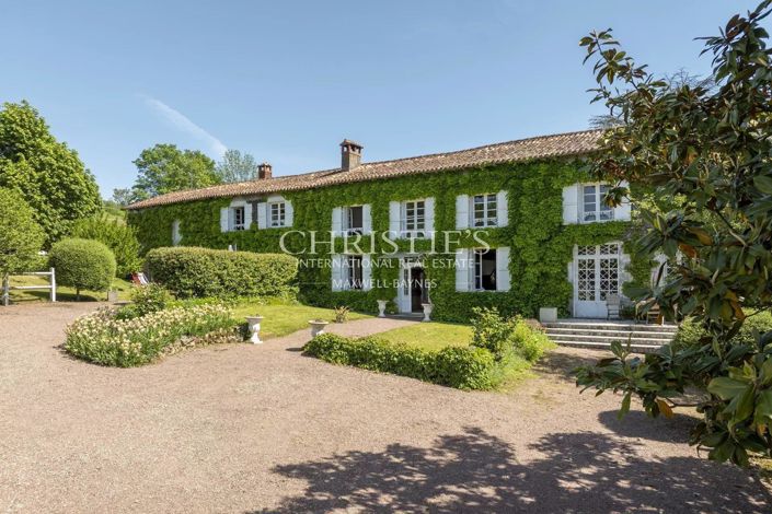 Image No.1-6 Bed House for sale