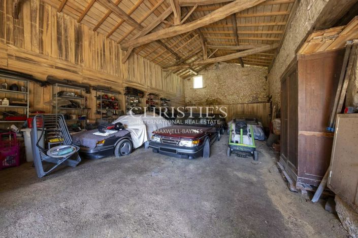 Image No.23-6 Bed House for sale