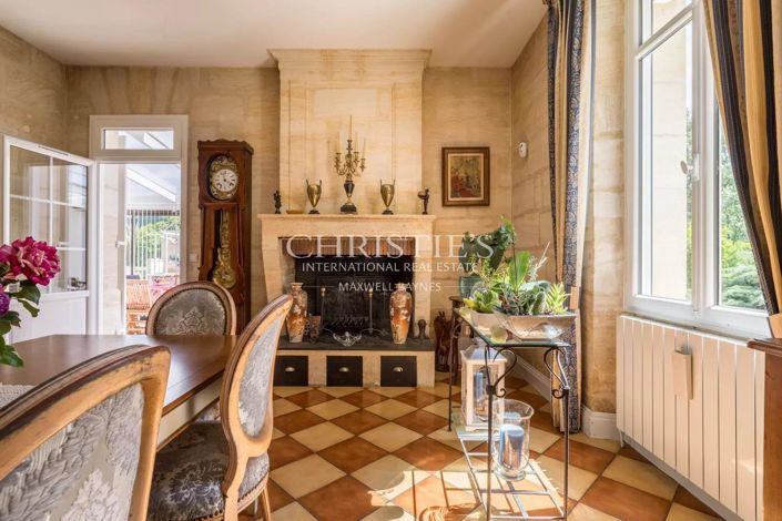 Image No.10-6 Bed House for sale