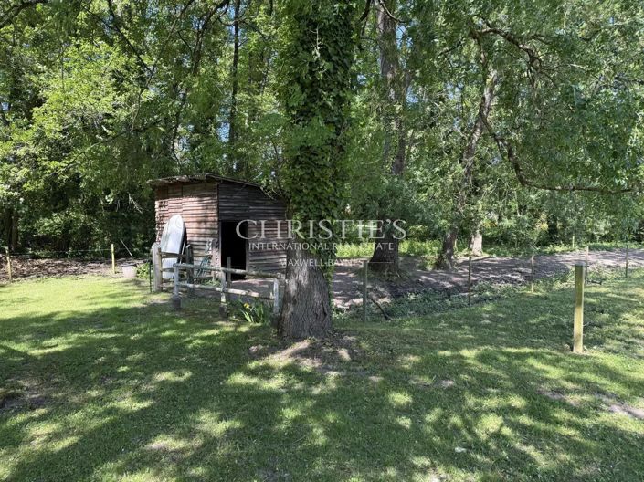 Image No.31-6 Bed House for sale