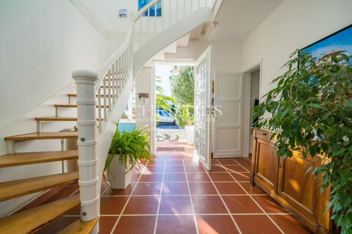 Image No.2-Maison de 7 chambres à vendre à Arcachon