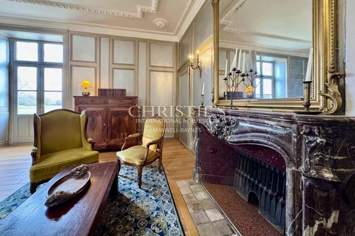 Image No.20-Maison de 10 chambres à vendre à Dienné