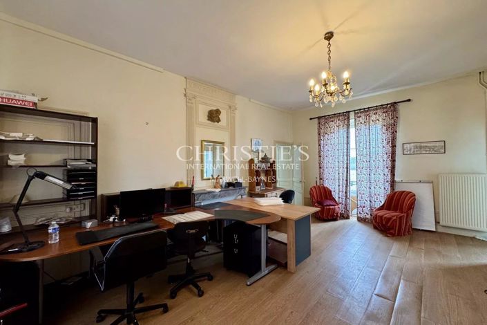 Image No.44-Maison de 10 chambres à vendre à Dienné