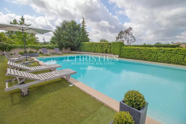 Image No.3-4 Bed House for sale