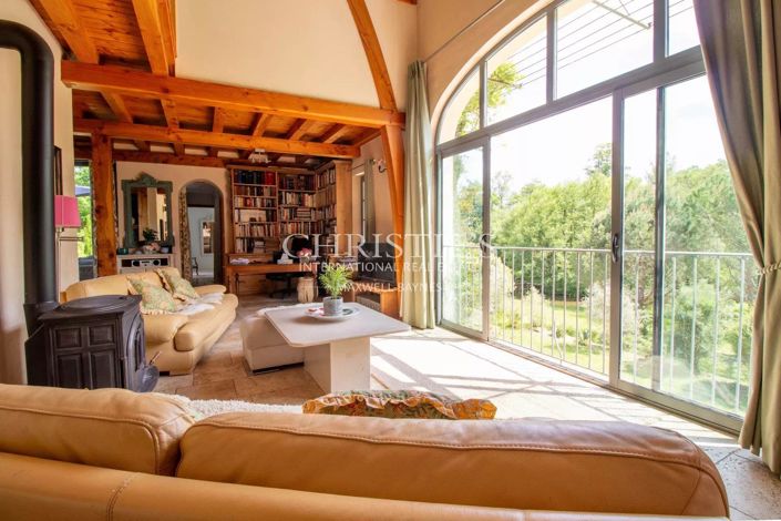 Image No.13-5 Bed House for sale