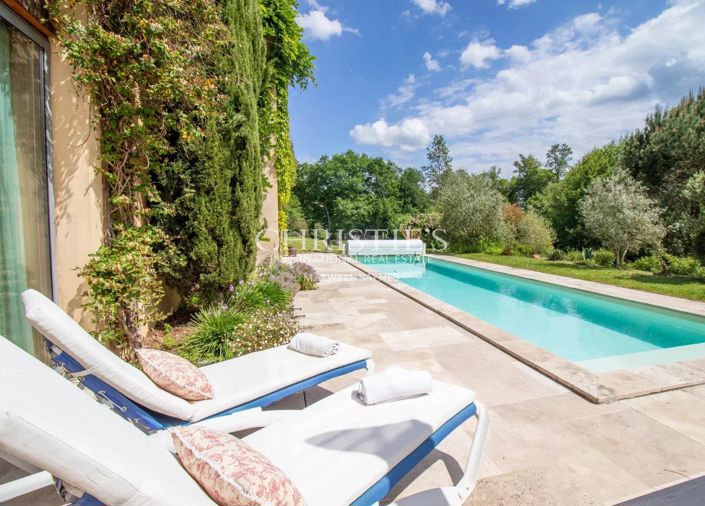 Image No.2-5 Bed House for sale