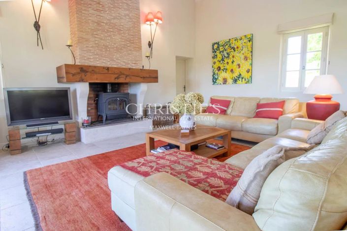 Image No.7-3 Bed House for sale