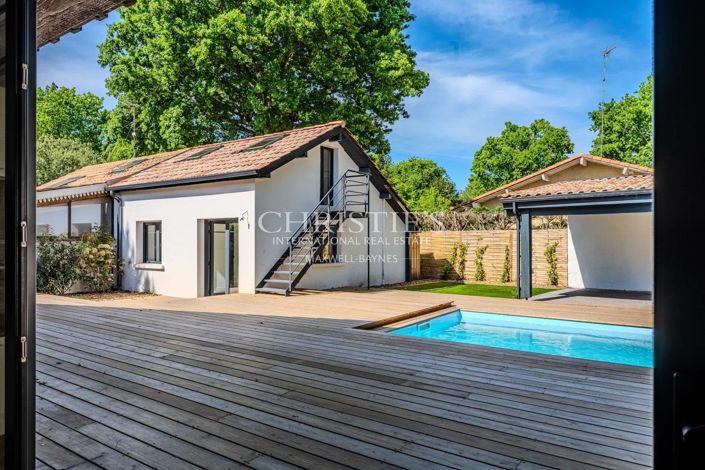 Image No.6-4 Bed House for sale